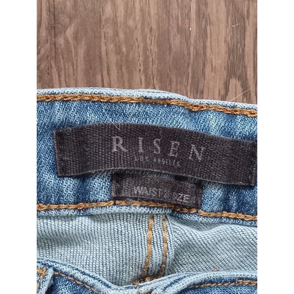 Risen Jeans Juniors Size 25/1  Straight Denim Light Wash Raw Hem midrise - Picture 8 of 16